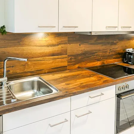 Rehfugium - باد ساخسا